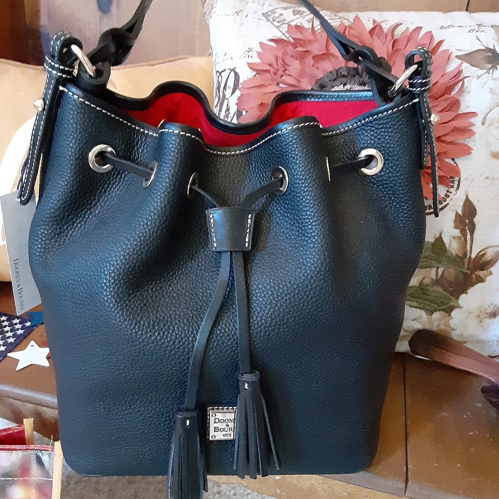 Dooney & Bourke Tasha Drawstring Hand Bag Pebble Grain Brand New